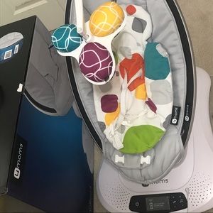 4moms mamaRoo